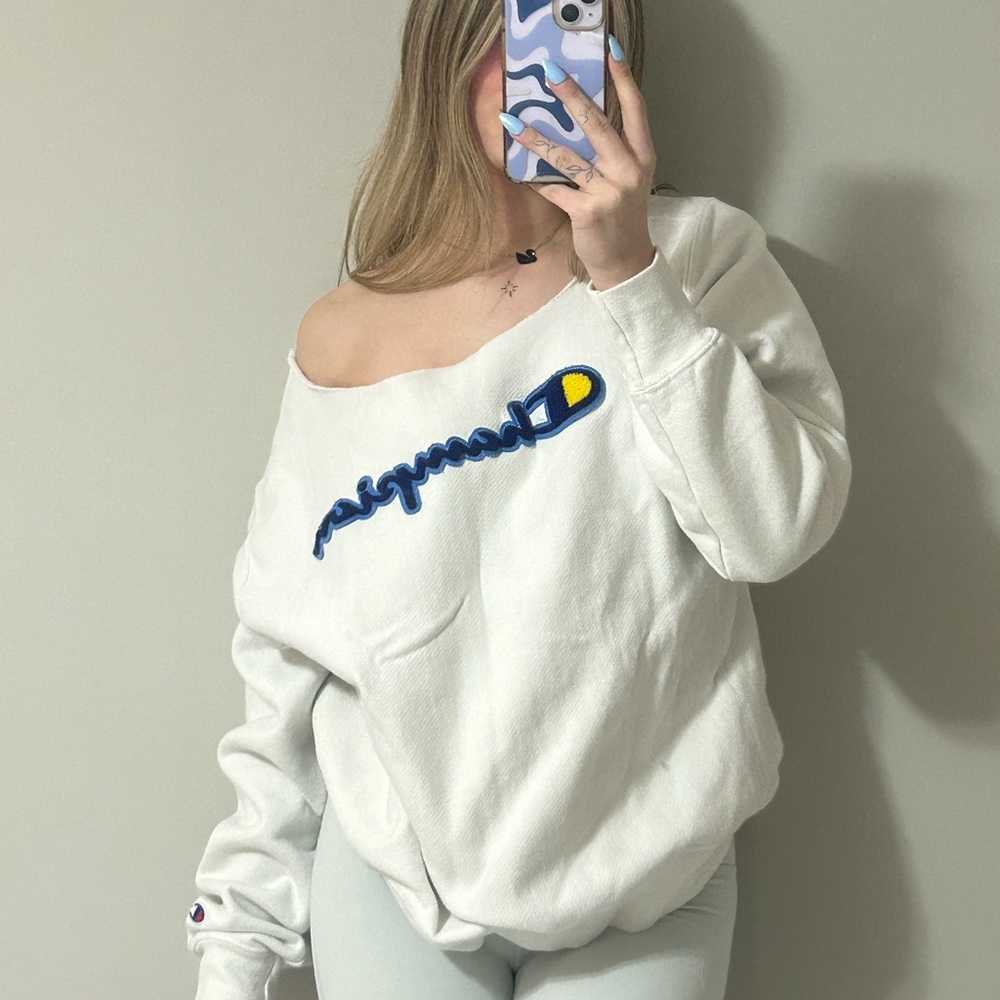off the shoulder champion sweatshirt